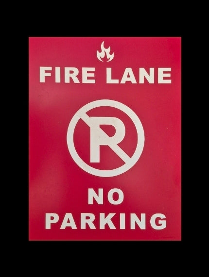 FIRELANE NO PARKING